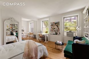 311 E 9th St #2R - Photo 1 of 1