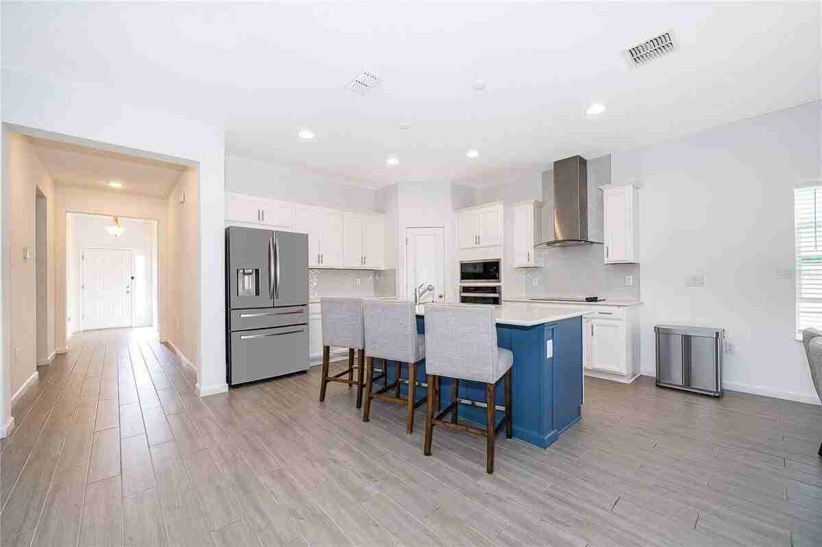 2366 White Cedar Way - Photo 5 of 30