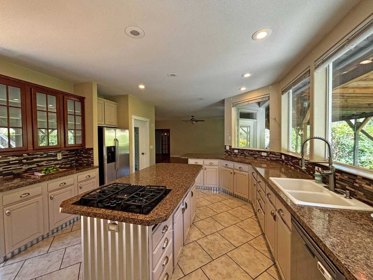 1600 Fort Bragg Rd #2 - Photo 2 of 30
