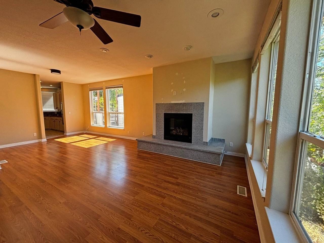 1600 Fort Bragg Rd #2 - Photo 7 of 30