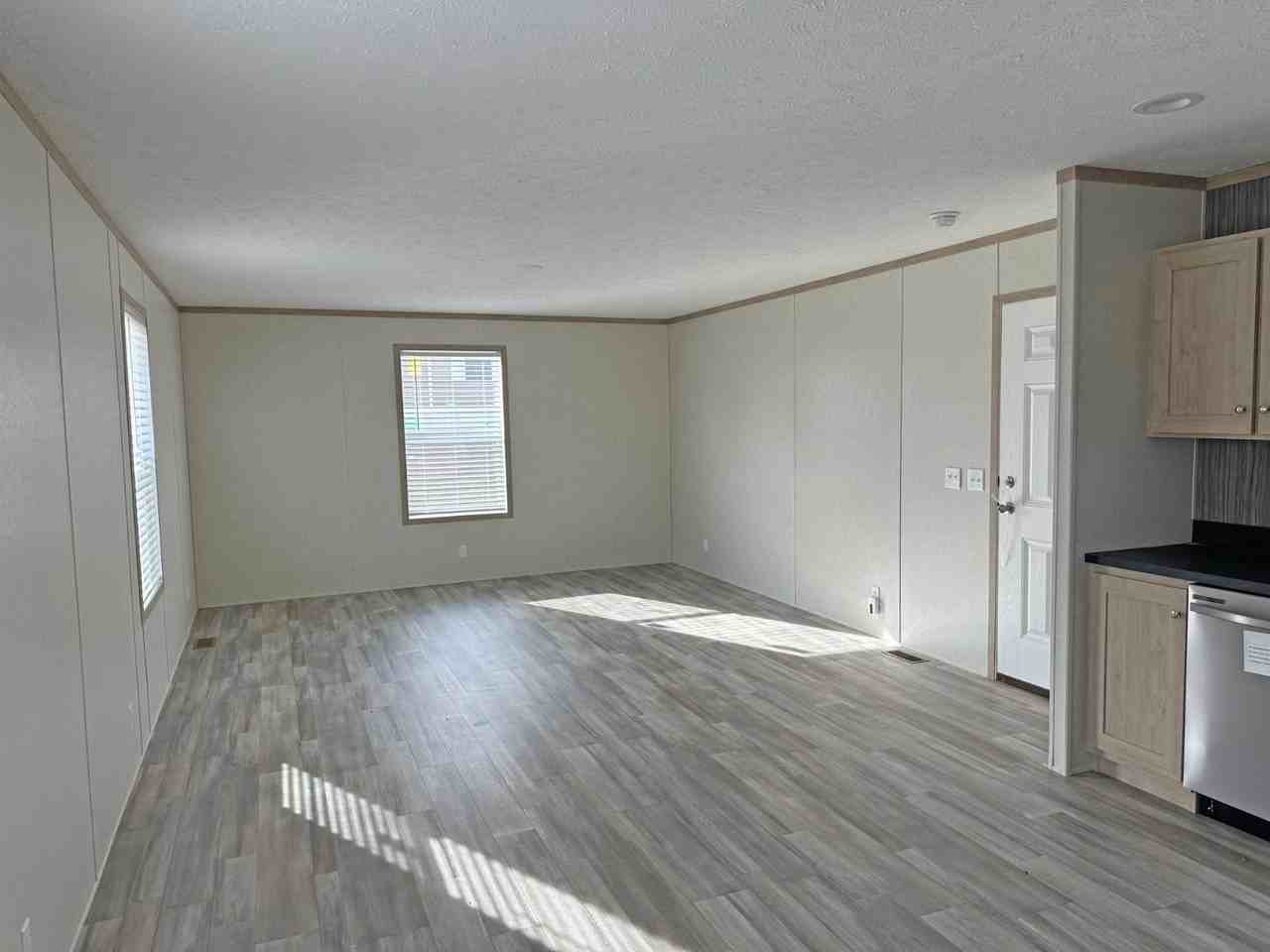 613 Polk St #36 - Photo 4 of 19