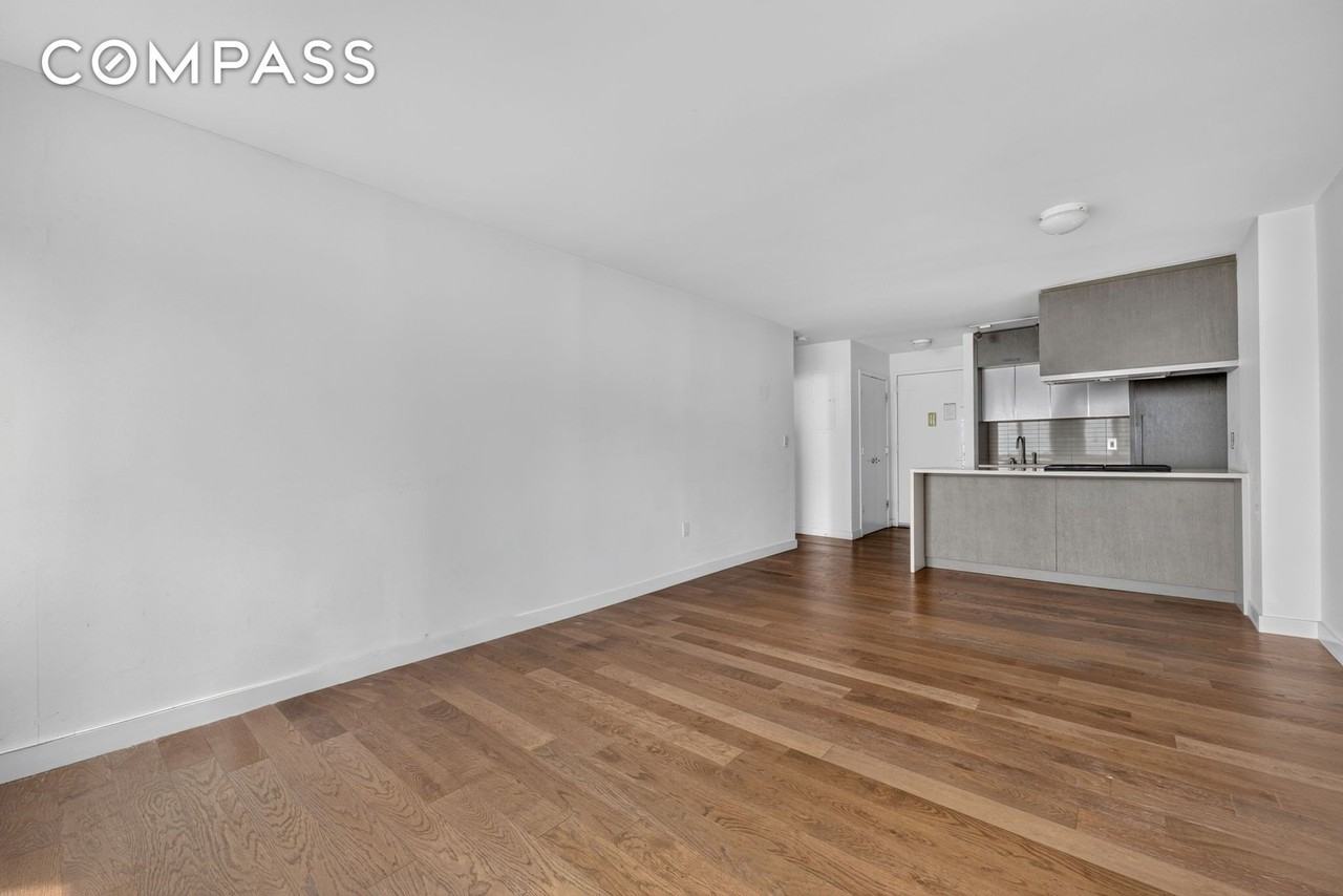 225 Rector Pl #22F - Photo 6 of 13