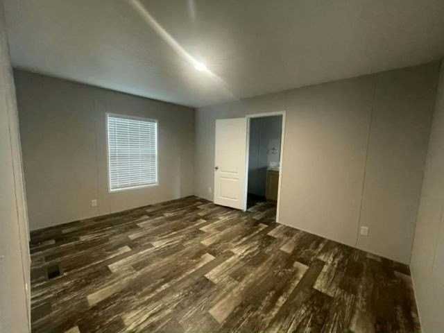 11514 Annette Ave #136 - Photo 6 of 17