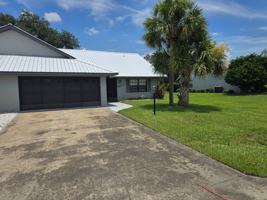 featured image of 2511 N Orangewood St