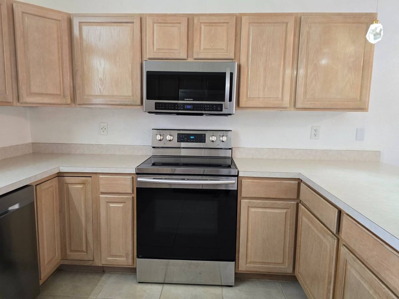 2511 N Orangewood St - Photo 5 of 22