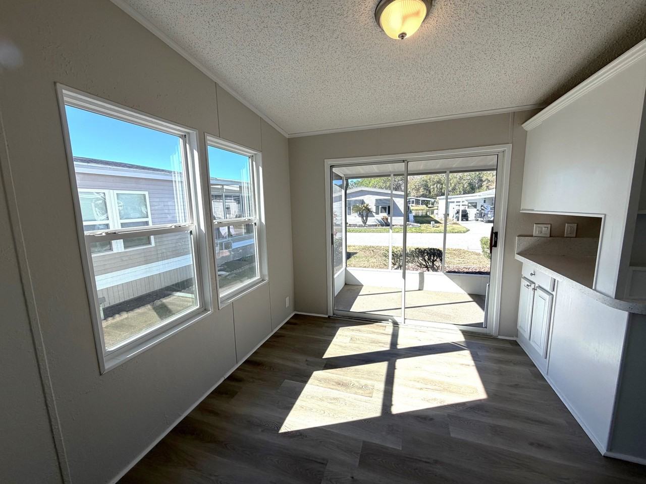 2035 Red Cedar Dr #160 - Photo 5 of 11