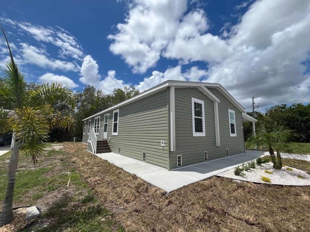 173 Eland Dr #0173 - Photo 6 of 21