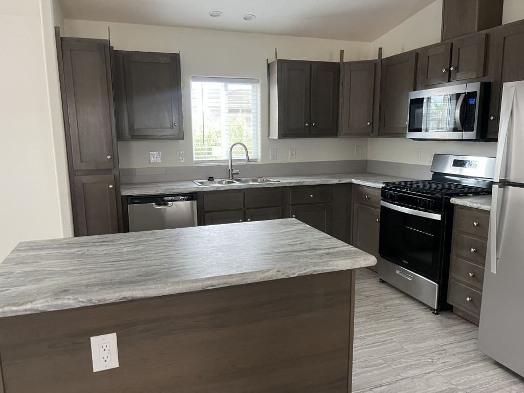 201 S Greenfield Rd #0091 - Photo 6 of 20