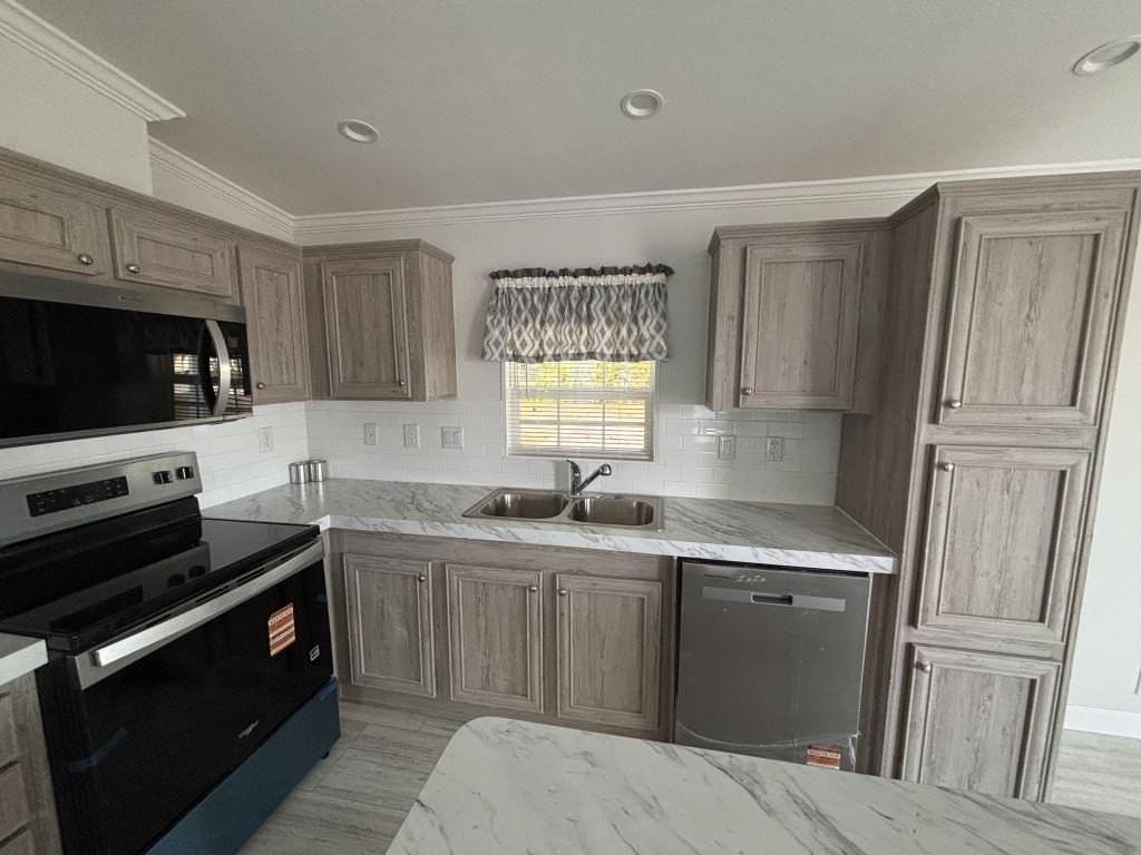 485 Zuider Zee Blvd #0485 - Photo 2 of 19
