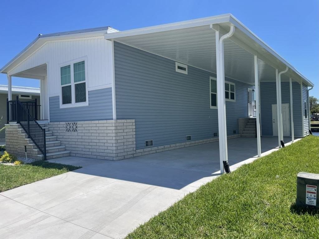 5652 Blue Harbor Dr #0325 - Photo 7 of 20