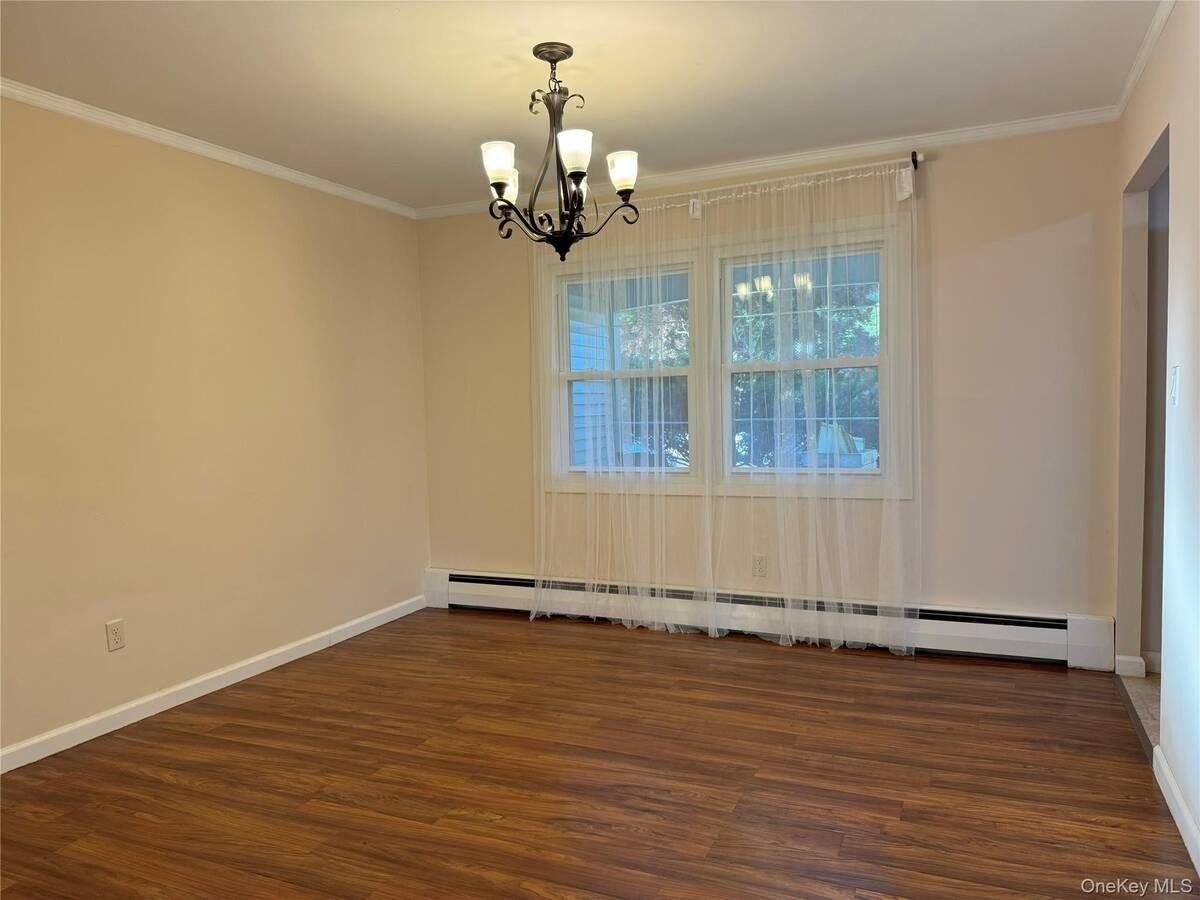 40 Seabrook Ln - Photo 6 of 14