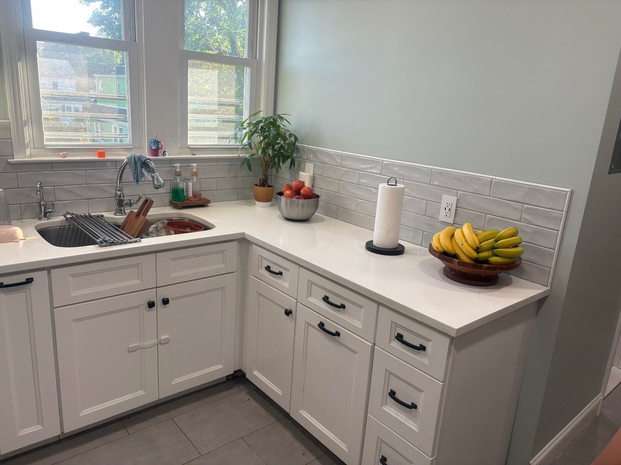 34 Mclean Ave #2ndFL - Photo 2 of 14