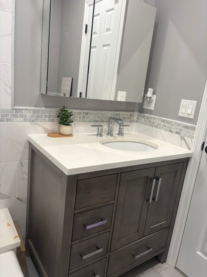 34 Mclean Ave #2ndFL - Photo 3 of 14