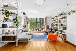 243 8th St #3R - Photo 1 of 1