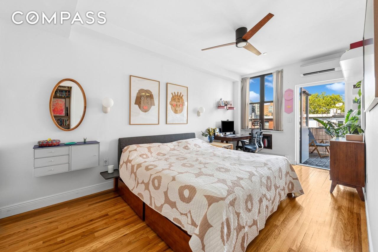 243 8th St #3R - Photo 6 of 12