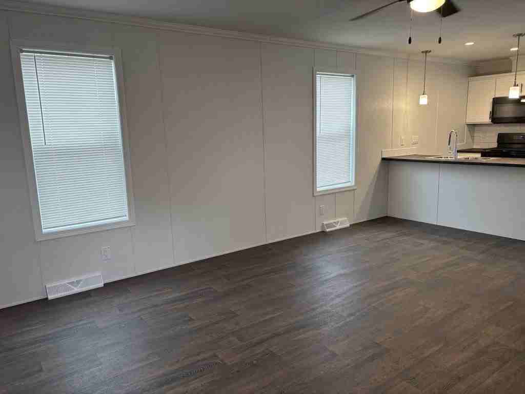 296 Cimarron #296 - Photo 3 of 21
