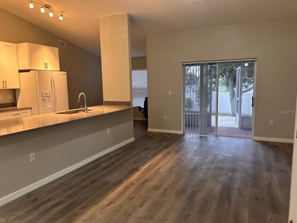 669 Sierra Cir - Photo 5 of 16