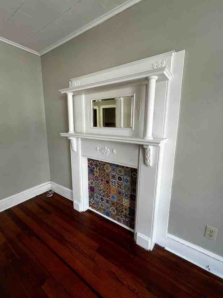 232 Park Pl - Photo 3 of 12