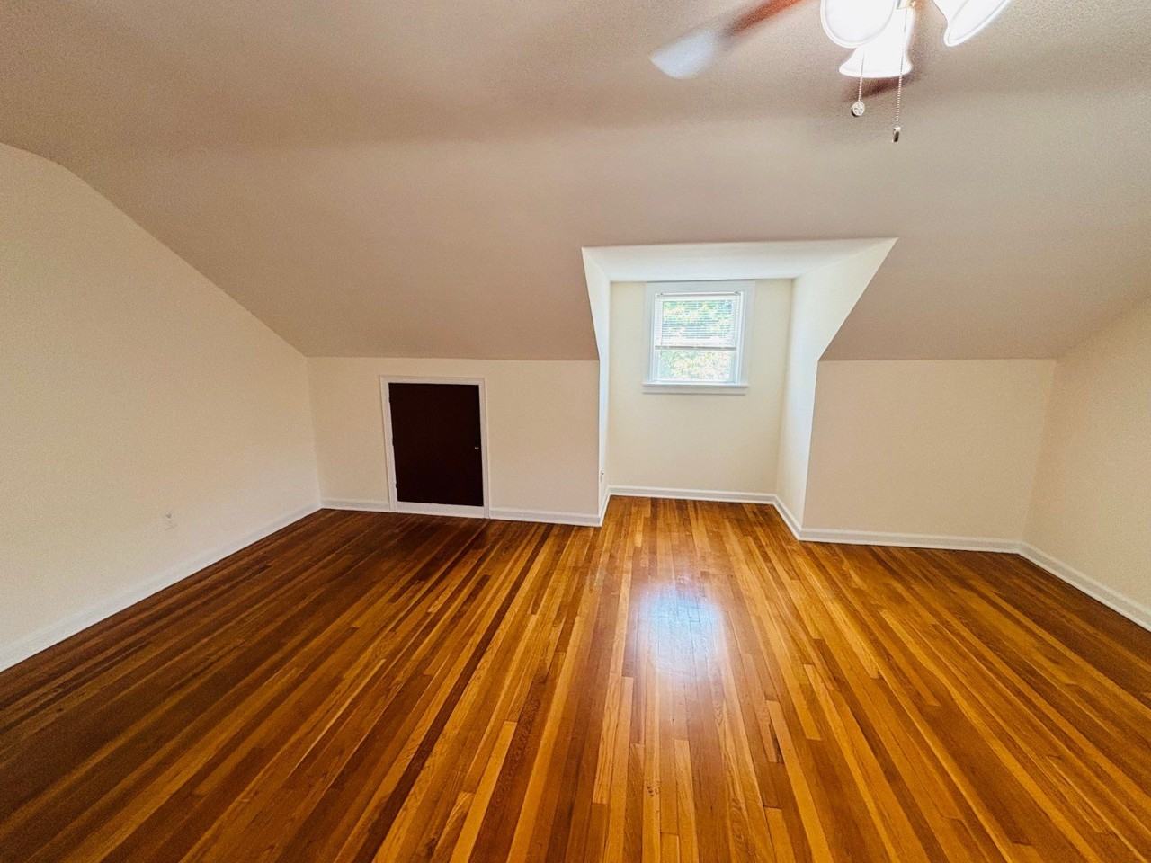 75 Elm Ave - Photo 2 of 17