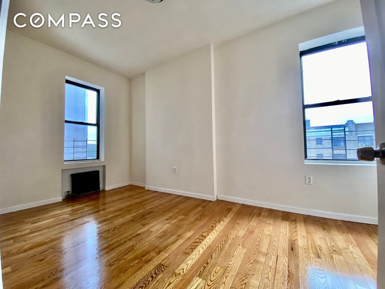 1243 Atlantic Ave #4B - Photo 7 of 8