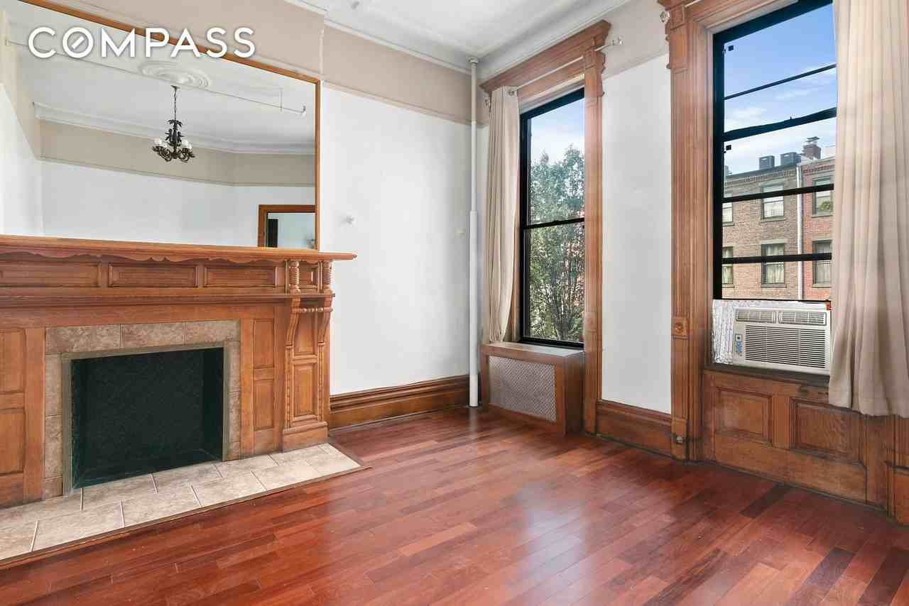 7 W 122nd St #3 - Photo 3 of 6