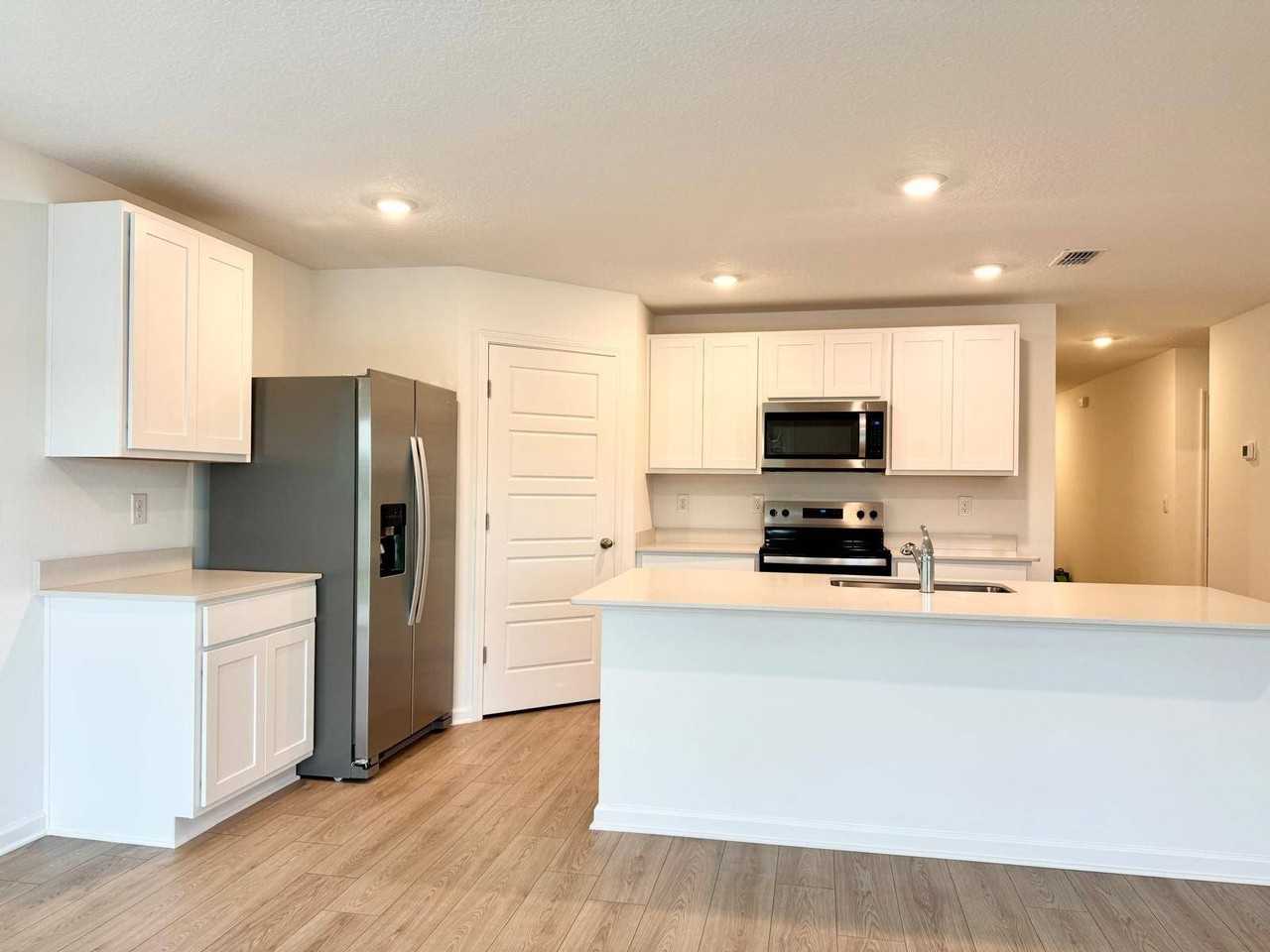34 Sawdust Ln - Photo 4 of 39