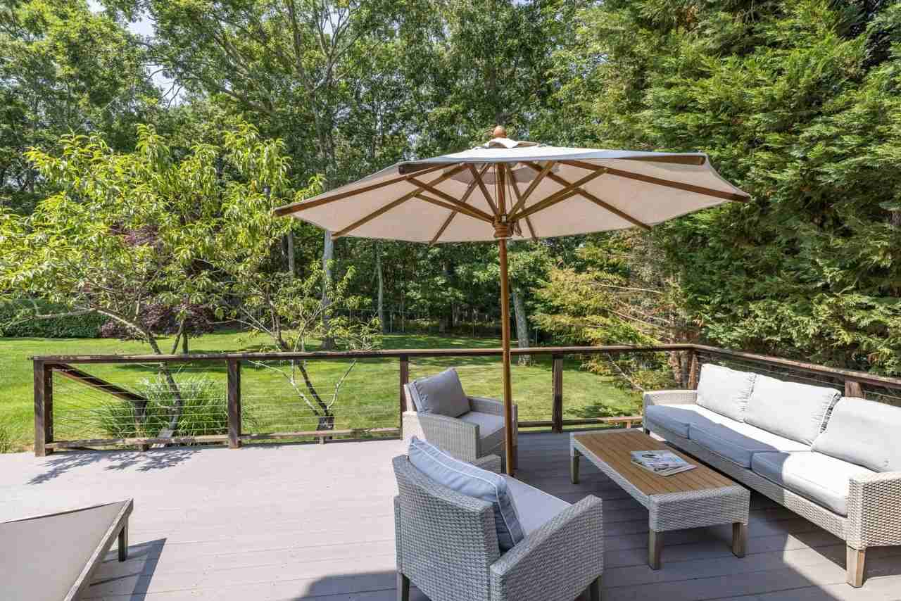 54 Joels Ln - Photo 4 of 18