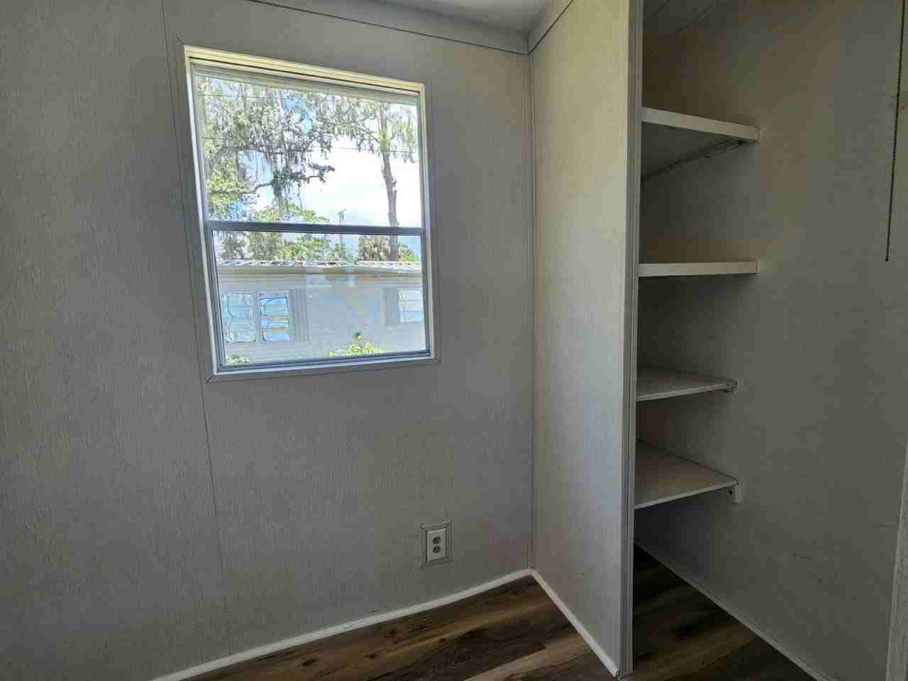 4360 Hitzing Ave #28 - Photo 5 of 8