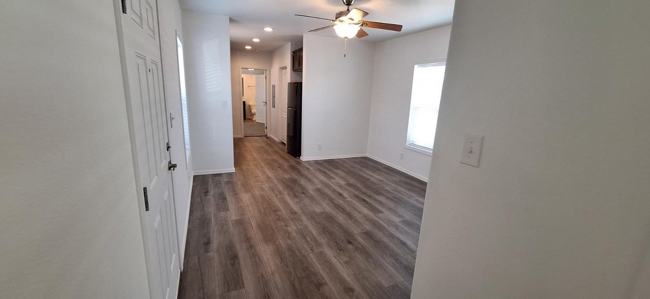 4487 E Lake Mead Blvd #19 - Photo 6 of 11