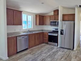 featured image of 1453 Elizabeth St #98