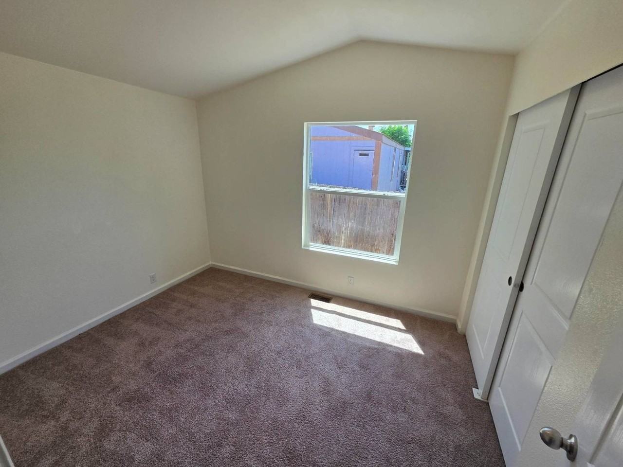 1453 Elizabeth St #98 - Photo 6 of 10