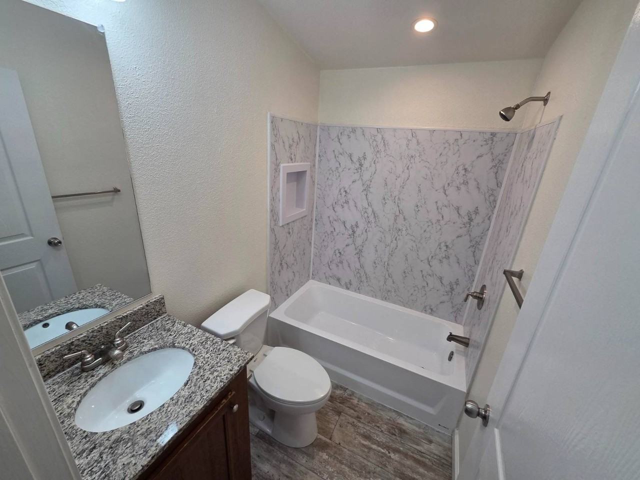 1453 Elizabeth St #98 - Photo 7 of 10