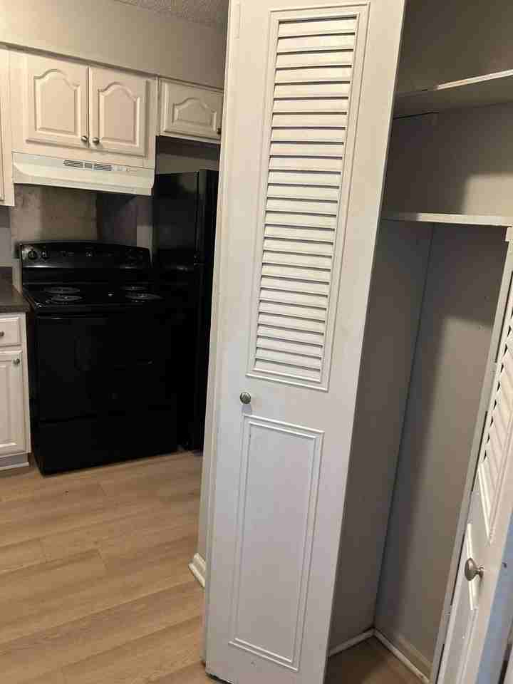 3748 Cambridge Station Dr - Photo 5 of 15