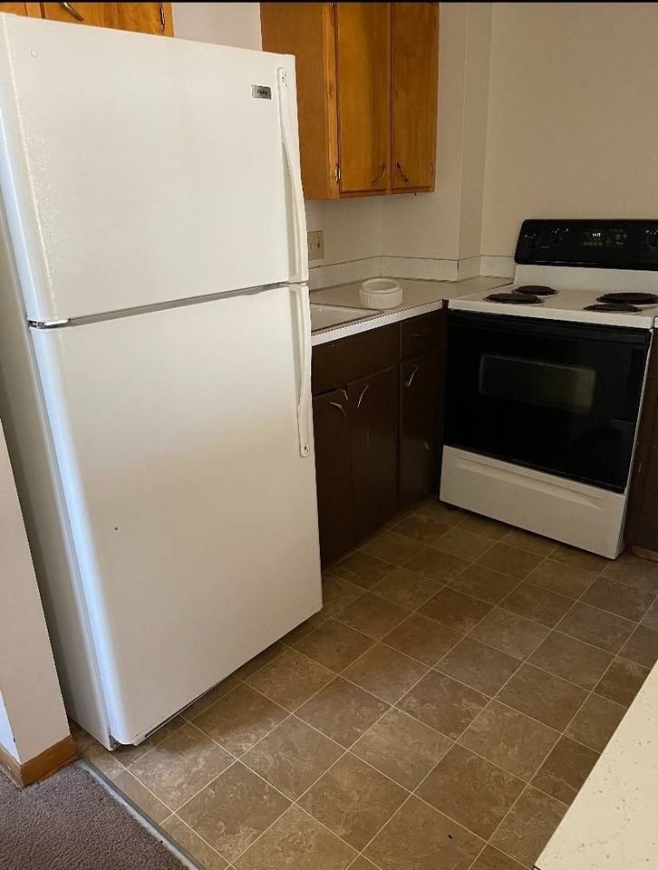 803 Wertz SW Ave - Photo 2 of 7