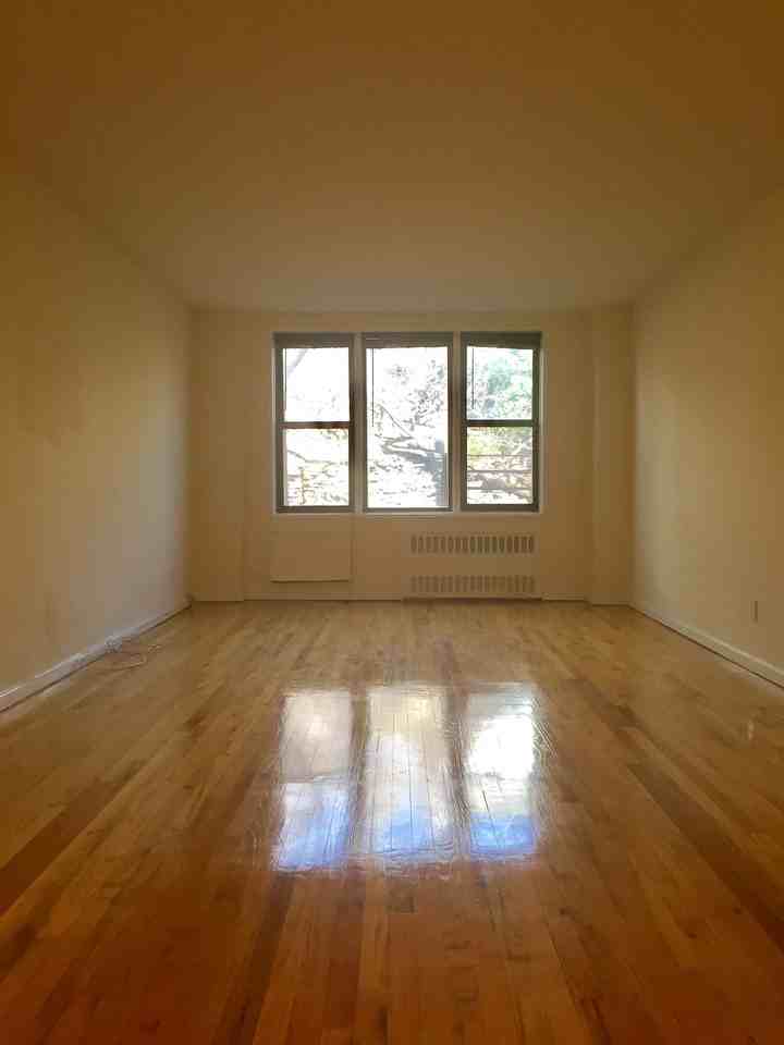55 Halley St #4 - Photo 2 of 8