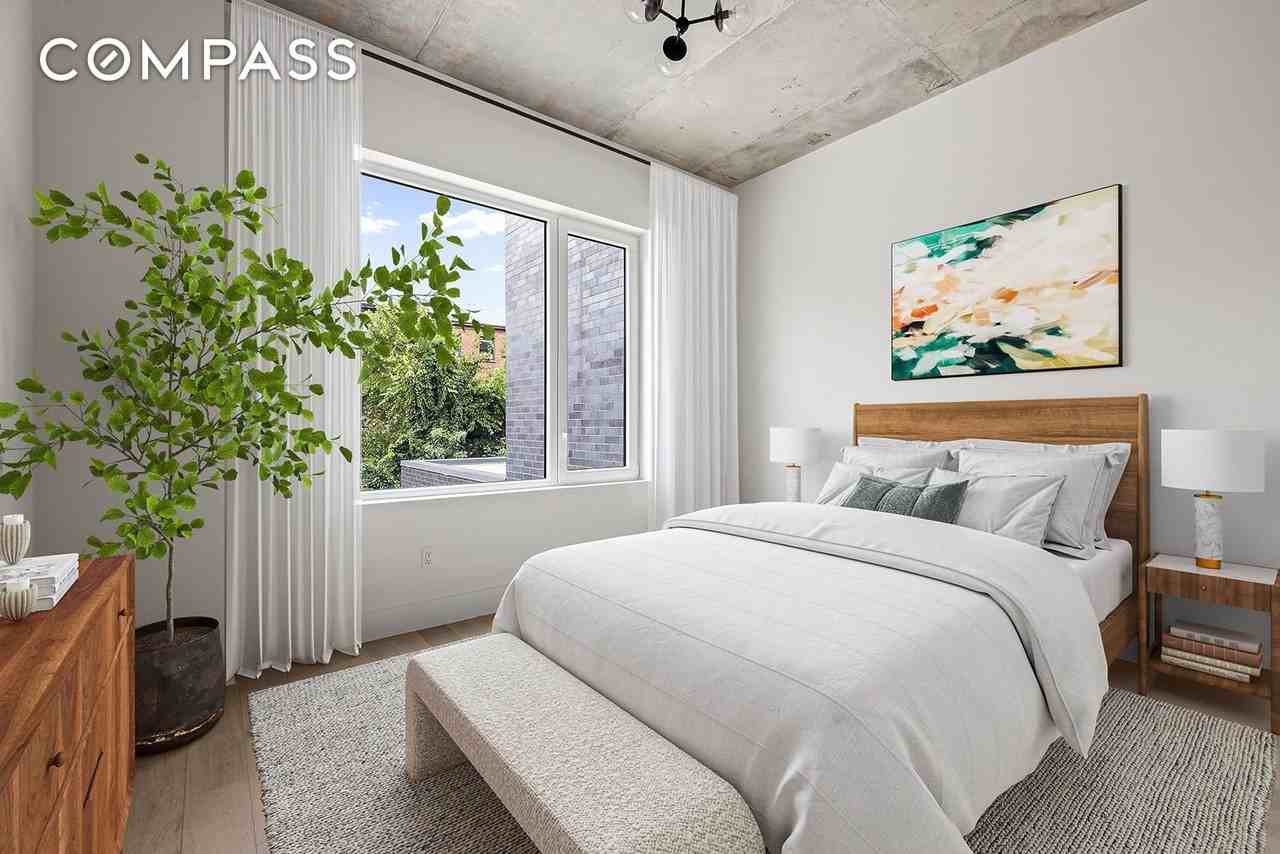 228 Vanderbilt Ave #3C - Photo 3 of 7