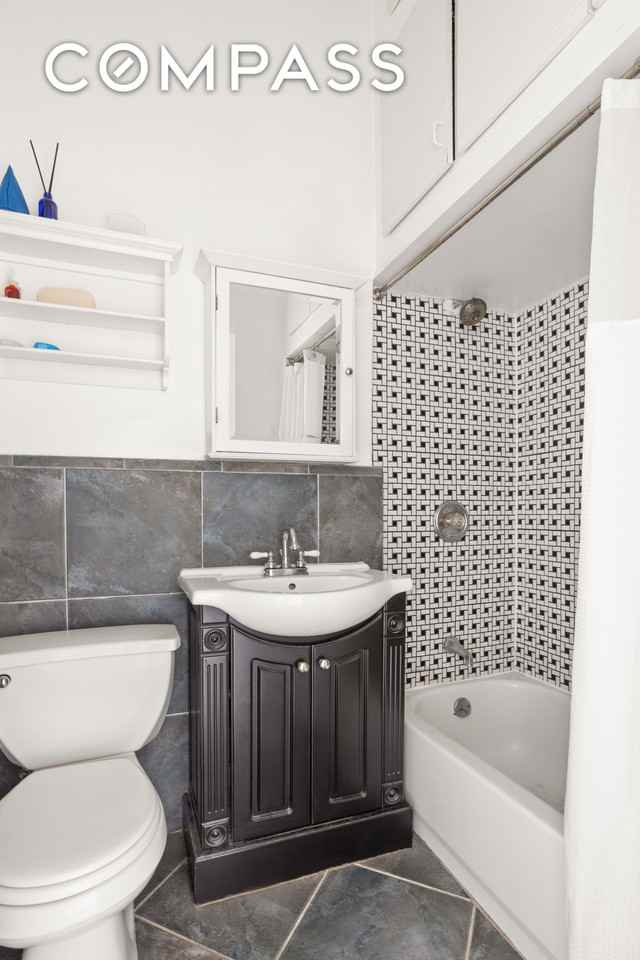 1 Sheridan Sq #6E - Photo 4 of 7