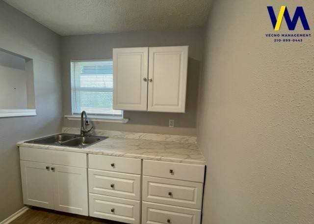 102 E Cheryl Dr #12 - Photo 5 of 11