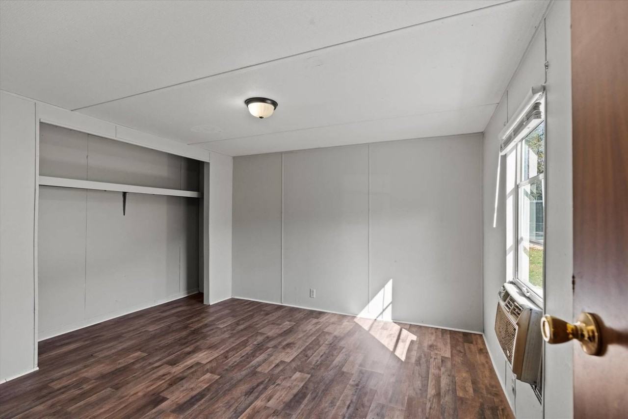 107 Cameron Cir - Photo 6 of 8