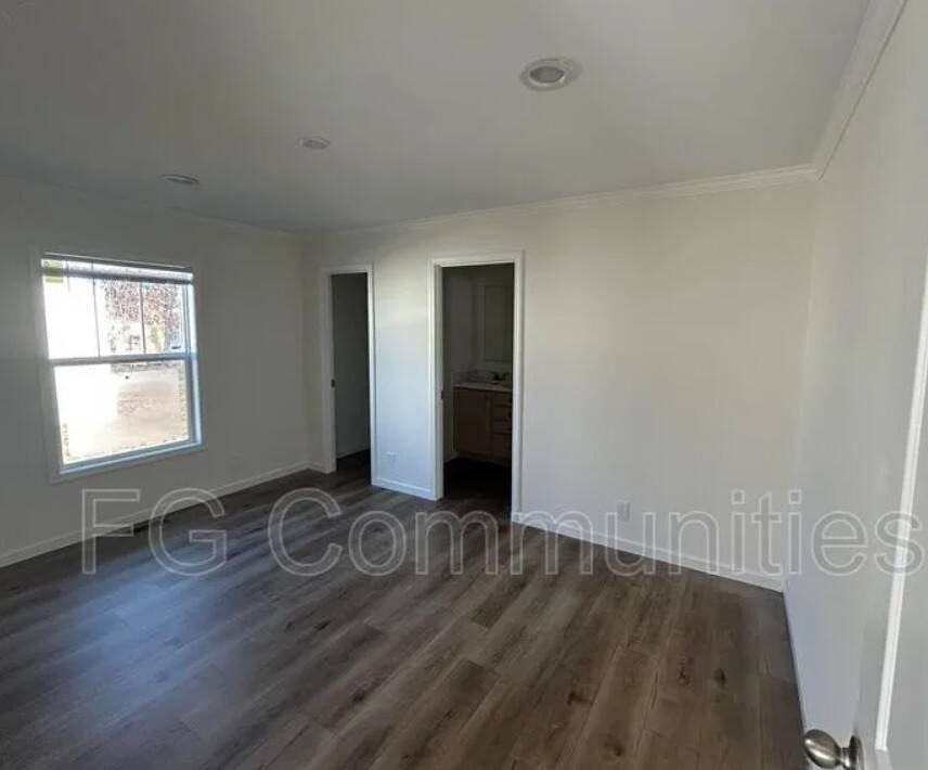 213 Lineberger Rd Se #3C - Photo 7 of 12