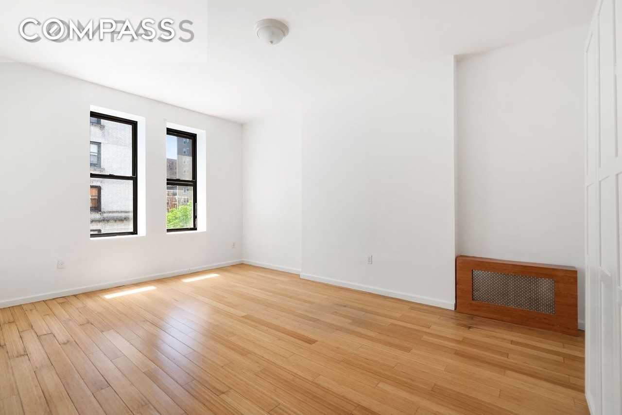 237 W 105th St #2 - Photo 2 of 13
