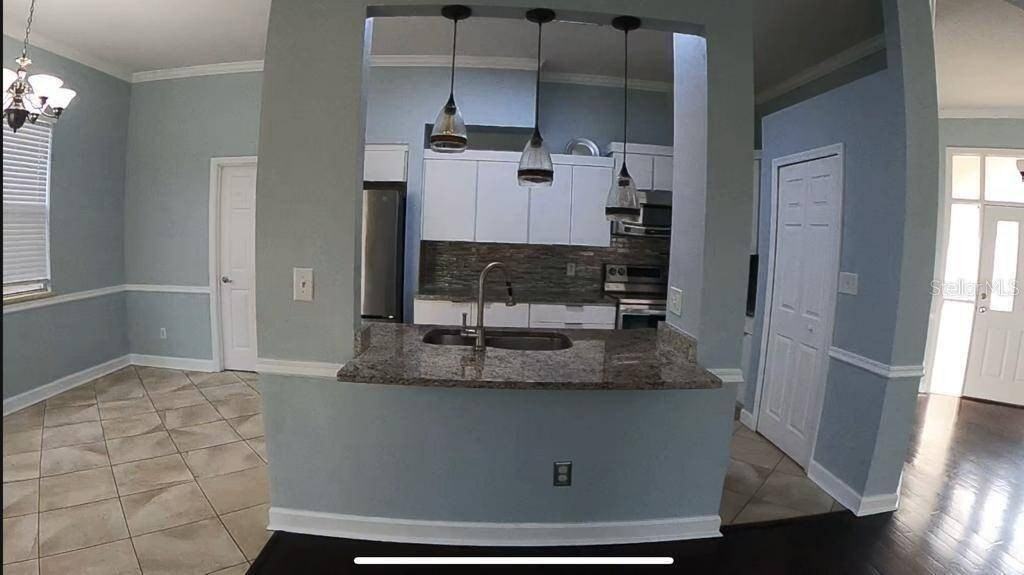14321 Mandolin Dr - Photo 4 of 45