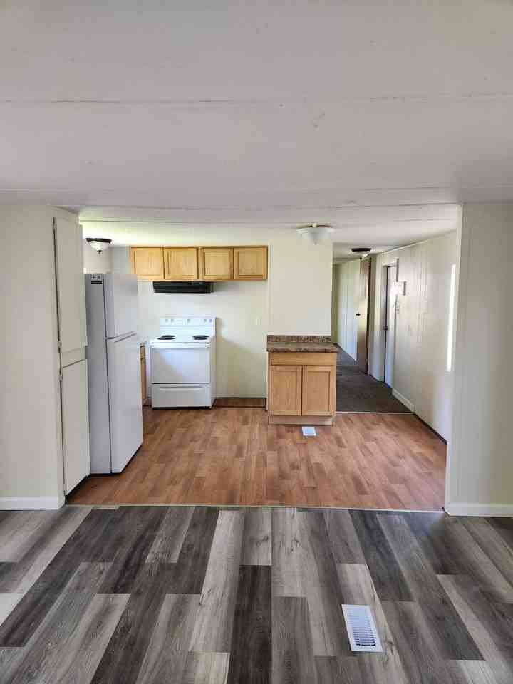 134 Grace Park Lane - Photo 2 of 11