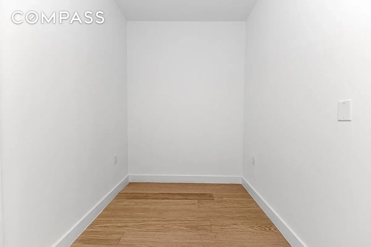 2108 31st Ave #1R - Photo 7 of 15
