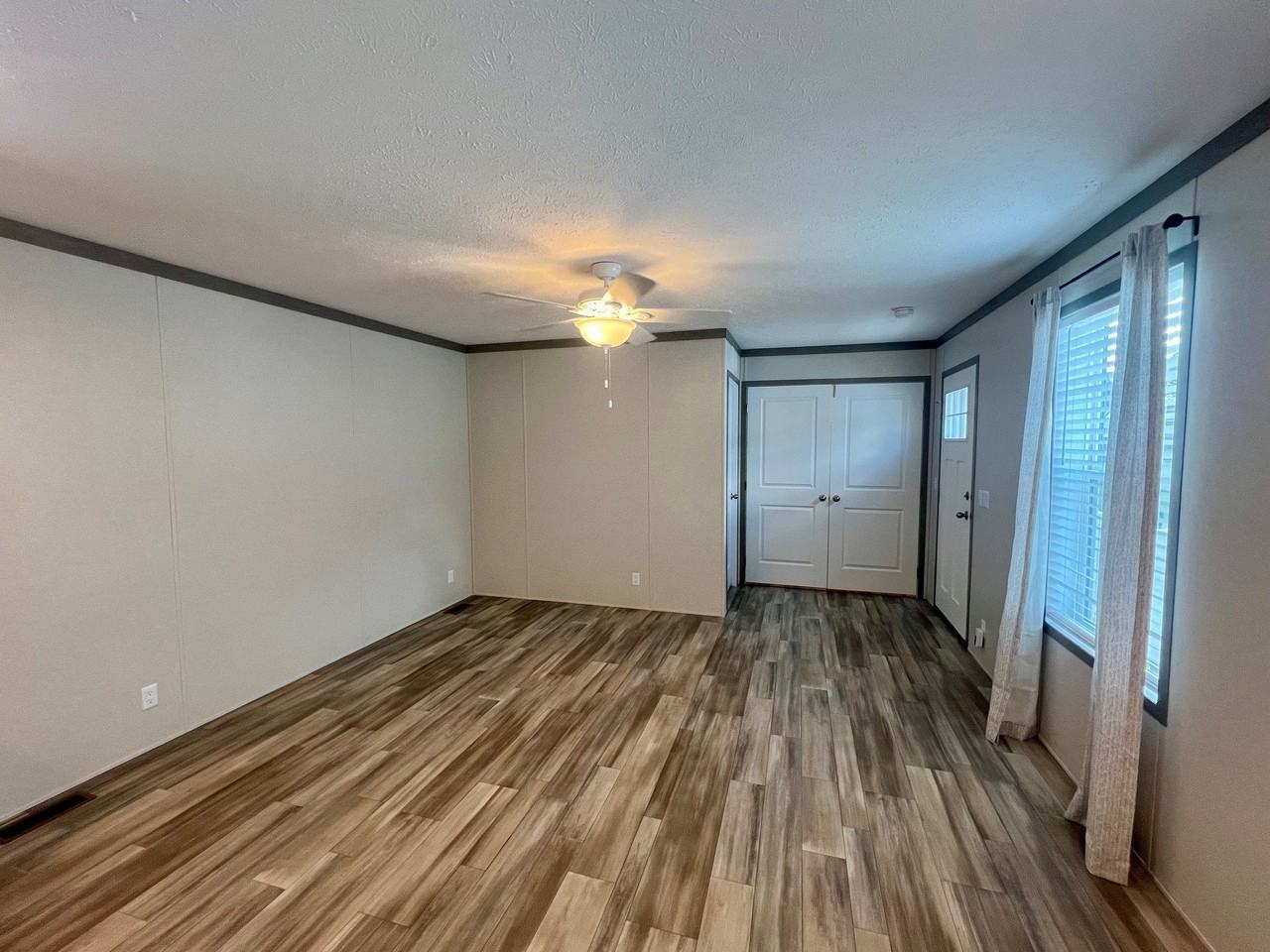 25152 Nuway Ave #117 - Photo 3 of 10