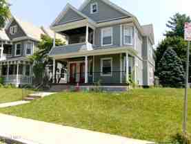 1338 Parkwood Blvd - Photo 1 of 1