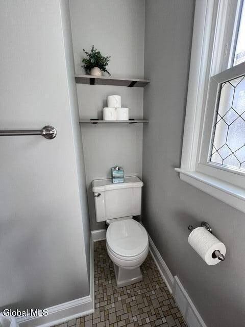 3936 Albany St - Photo 7 of 25