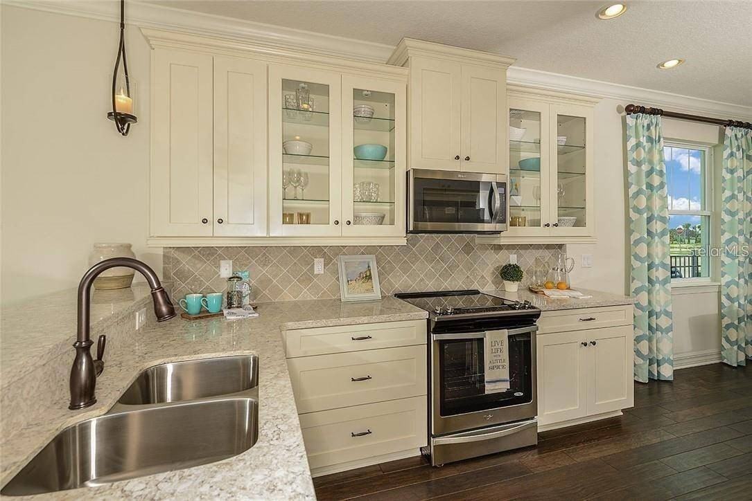 2804 Cello Ln - Photo 4 of 13