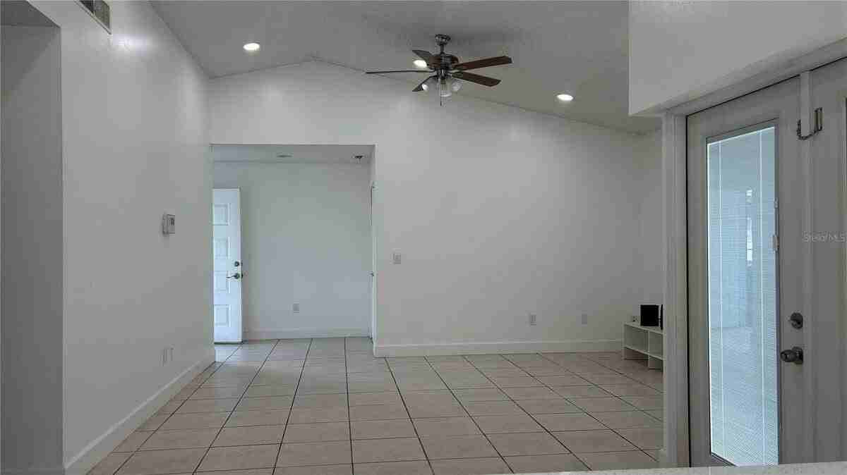 2939 Loch Arbor Ct - Photo 5 of 24