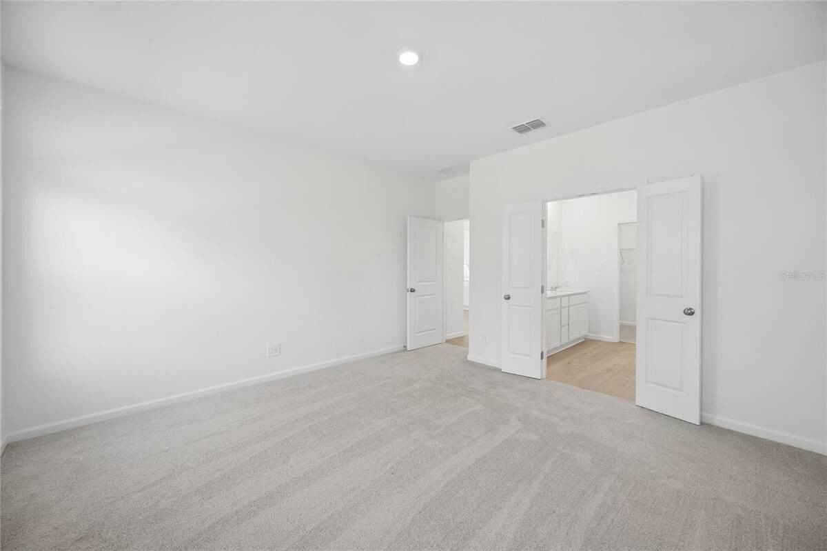 5087 Loggia Ln - Photo 7 of 16